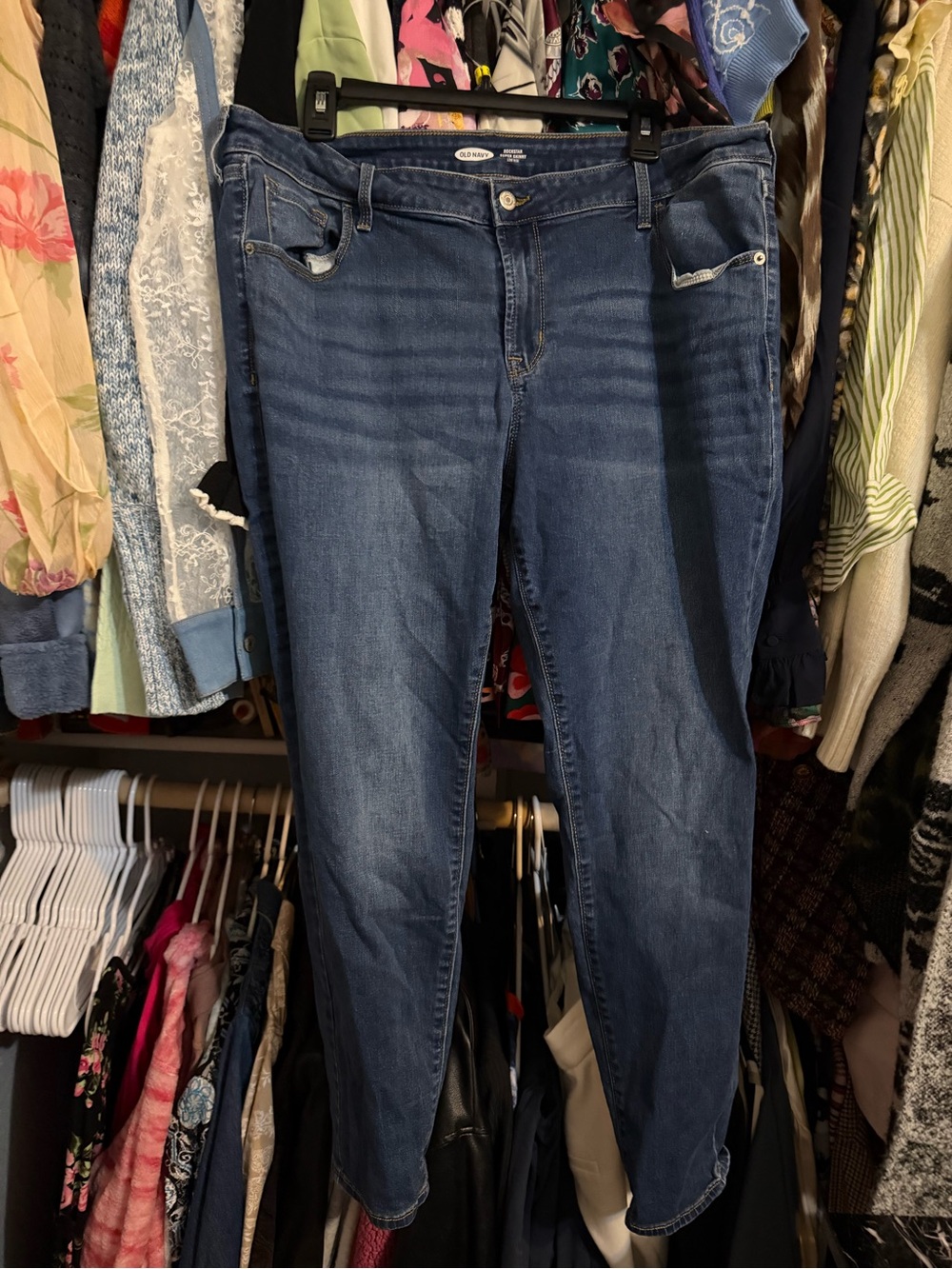 Old Navy rockstar super skinny low rise Jeans 18